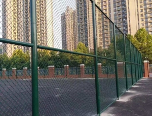 湖南篮球场防护网—长沙小区篮球场安装完成